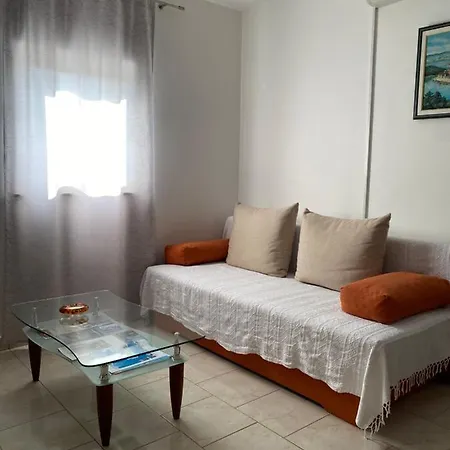 Appartement Mikecin *