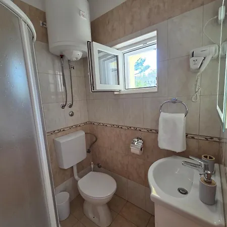Mikecin Daire Novigrad (Dalmatia)