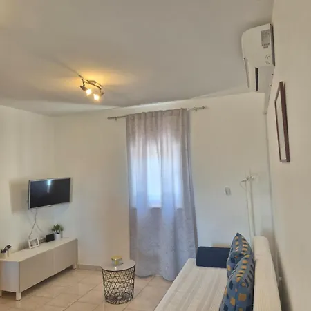 Daire Mikecin Novigrad (Dalmatia)