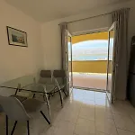 Mikecin * Novigrad (Dalmatia)