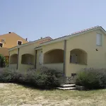 Mikecin Apartment Novigrad (Dalmatia)